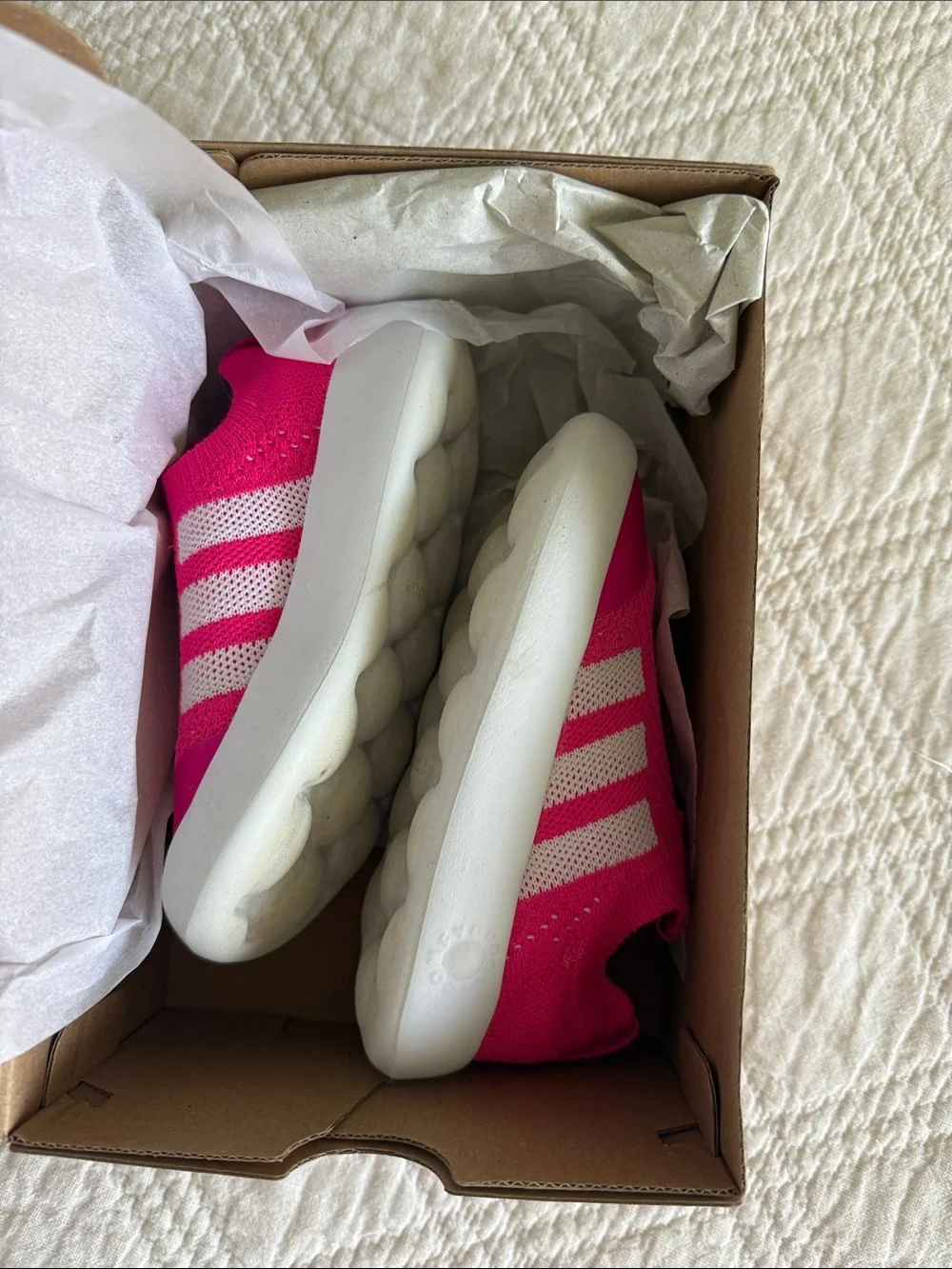 adidas lightweight slip